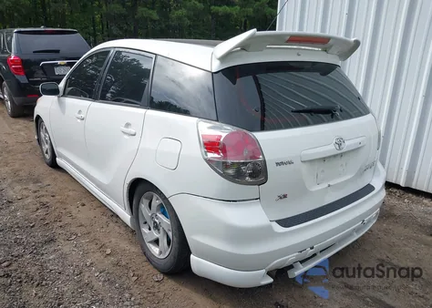 2005 Toyota Matrix Xr z USA, uszkodzony, nr VIN 2T1KR32E25C388578